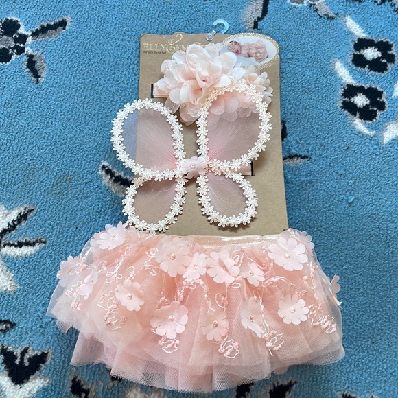 elly & emmy Other - Elly & Emmy 3 piece tutu set